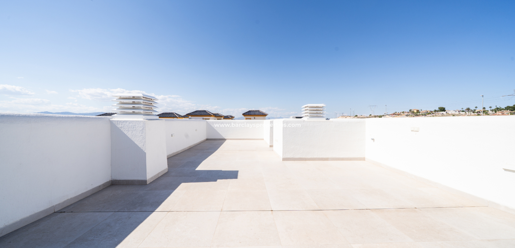 Venta - Chalet Independiente - Urb. La Marina