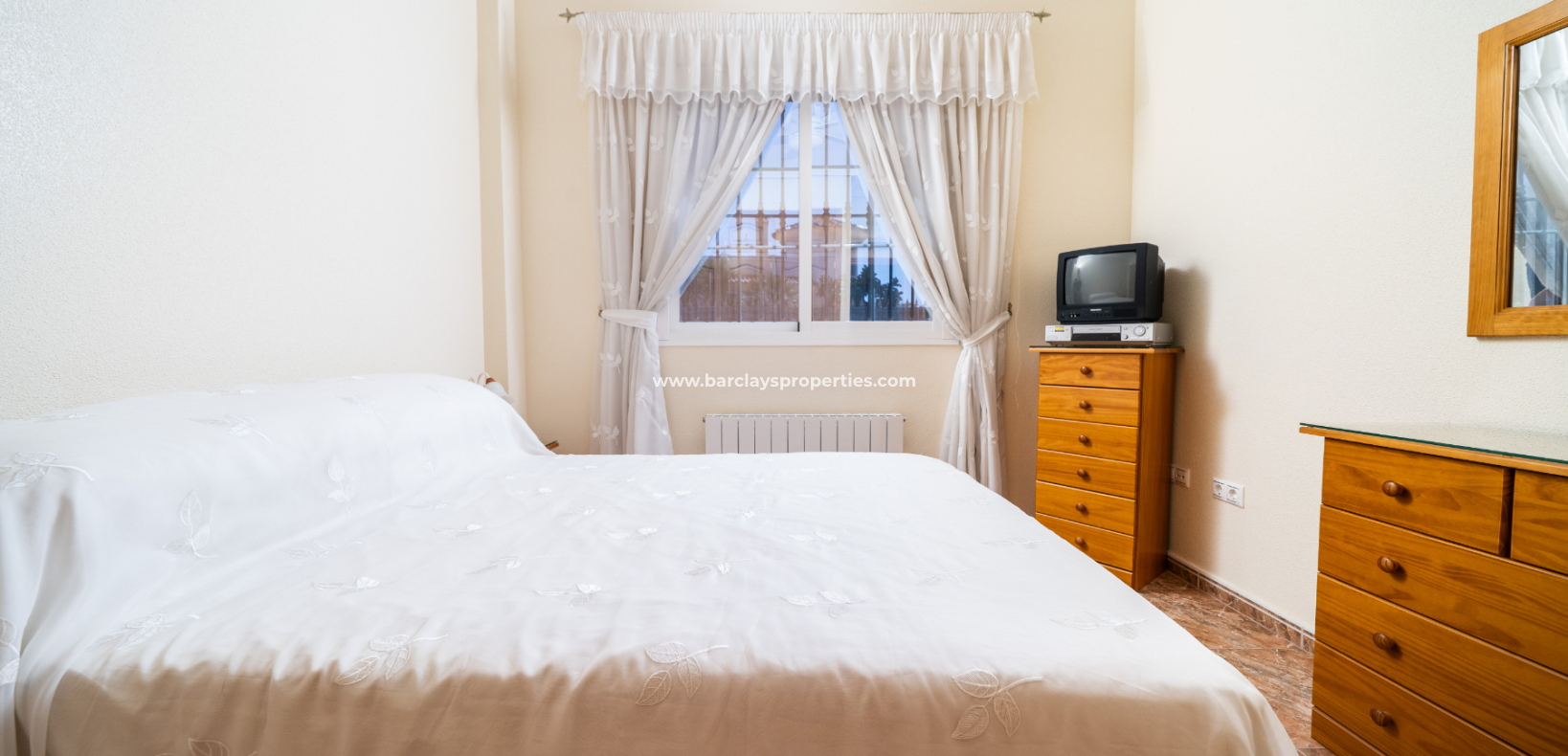 Venta - Chalet Independiente - Urb. La Marina