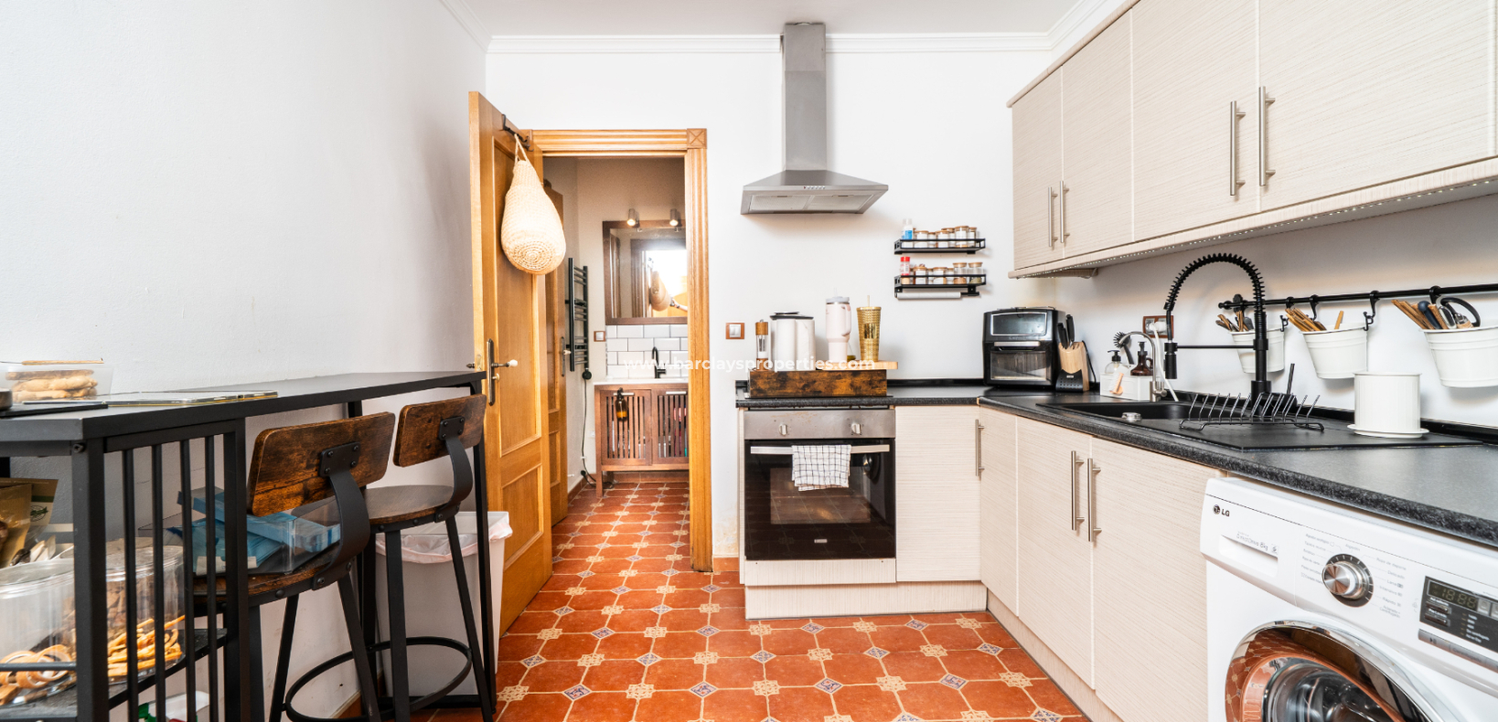 Venta - Chalet Independiente - Urb. La Marina