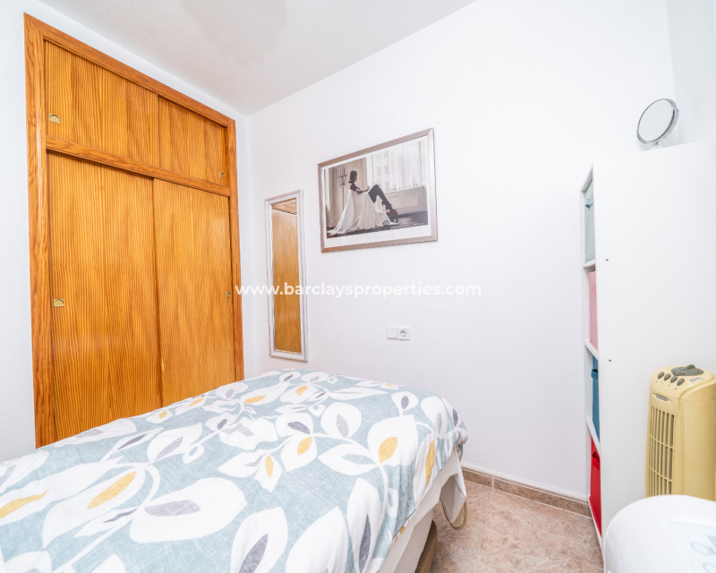 Venta - Chalet Independiente - Urb. La Marina