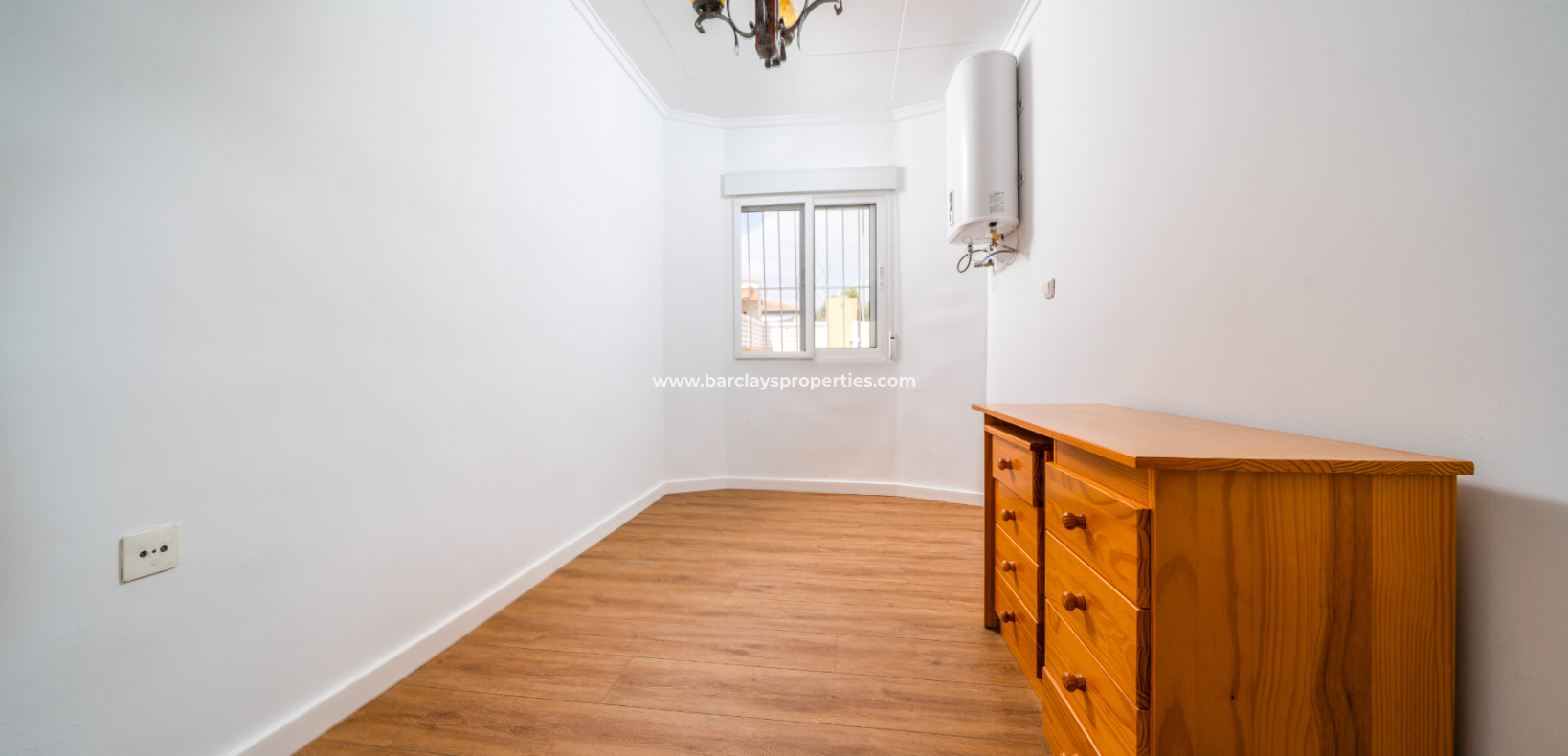 Venta - Chalet Independiente - Urb. La Marina