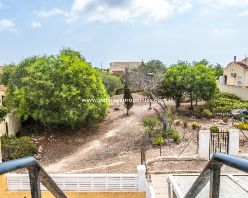 Venta - Chalet Independiente - Urb. La Marina