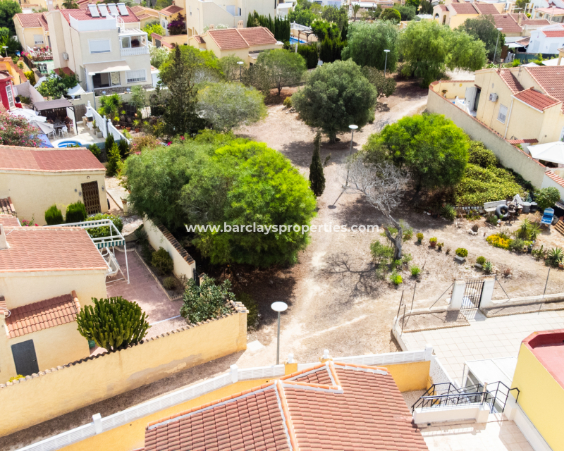 Venta - Chalet Independiente - Urb. La Marina