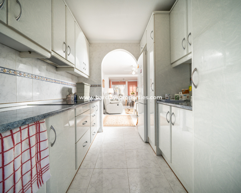 Venta - Chalet Independiente - Urb. La Marina