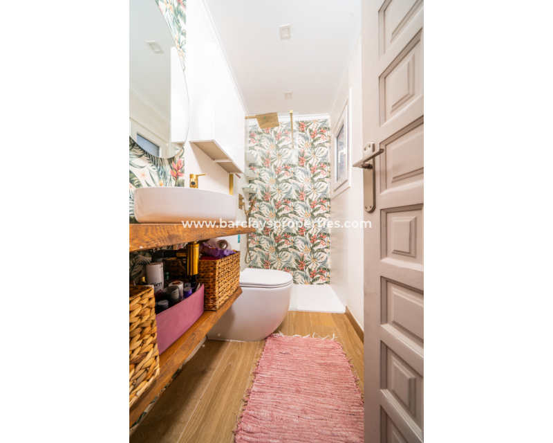 Venta - Chalet Independiente - Urb. La Marina