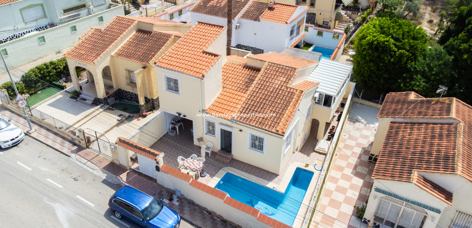 Venta - Chalet Independiente - Urb. La Marina