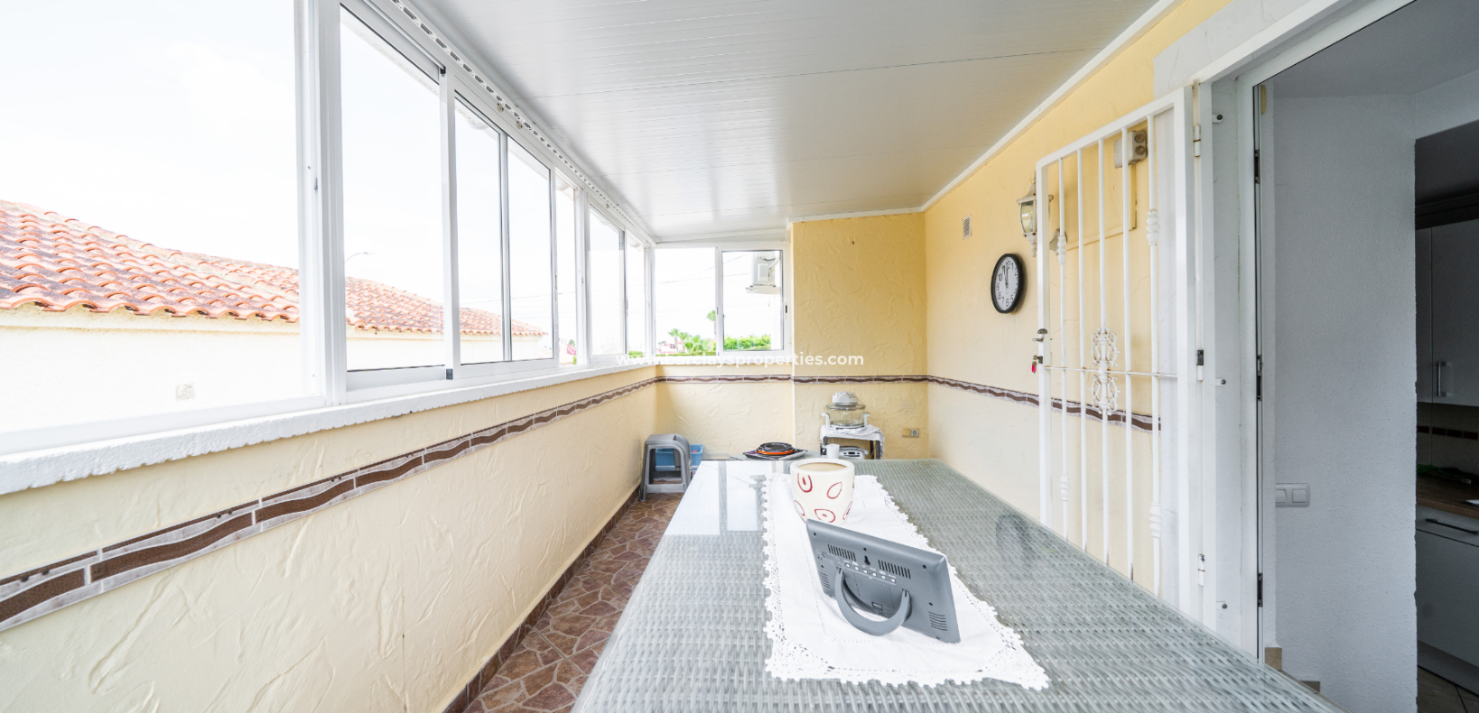 Venta - Chalet Independiente - Urb. La Marina