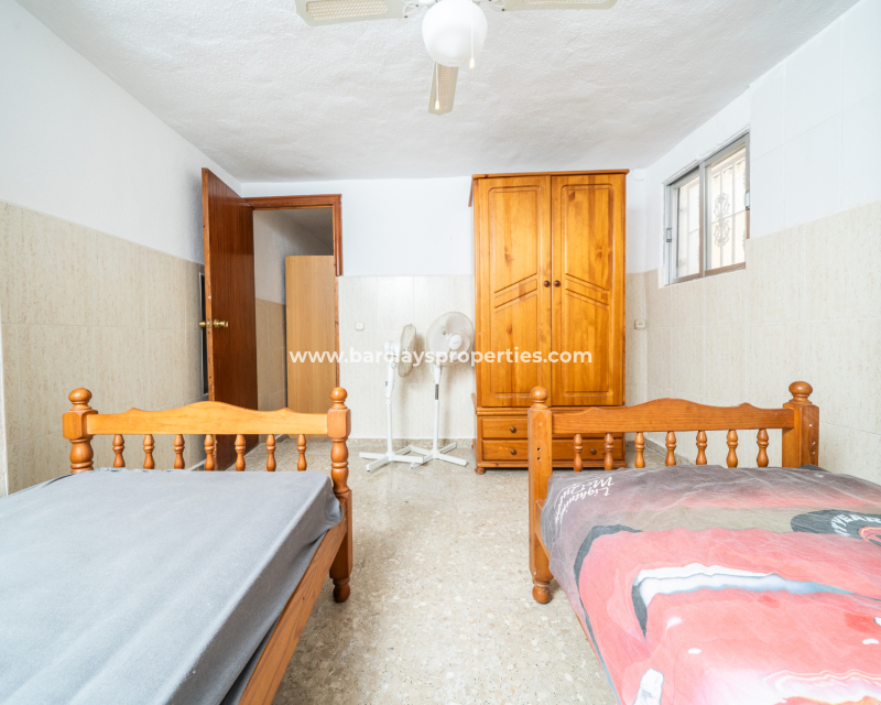 Venta - Chalet Independiente - Urb. La Marina