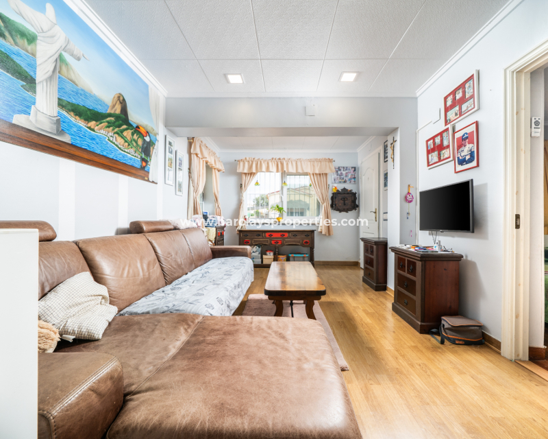 Venta - Chalet Independiente - Urb. La Marina