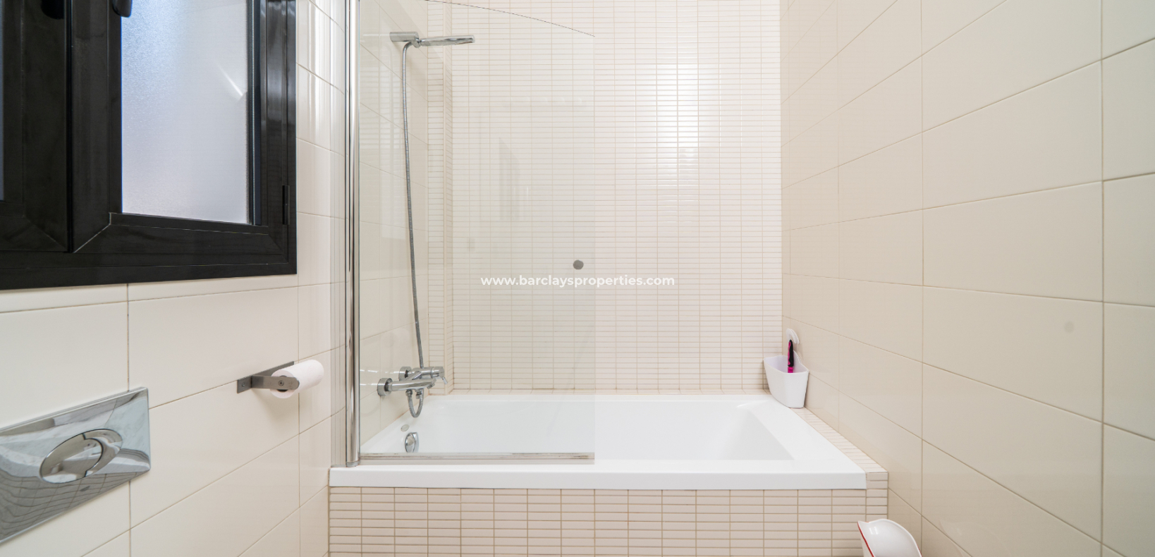 Venta - Chalet Independiente - Urb. La Marina