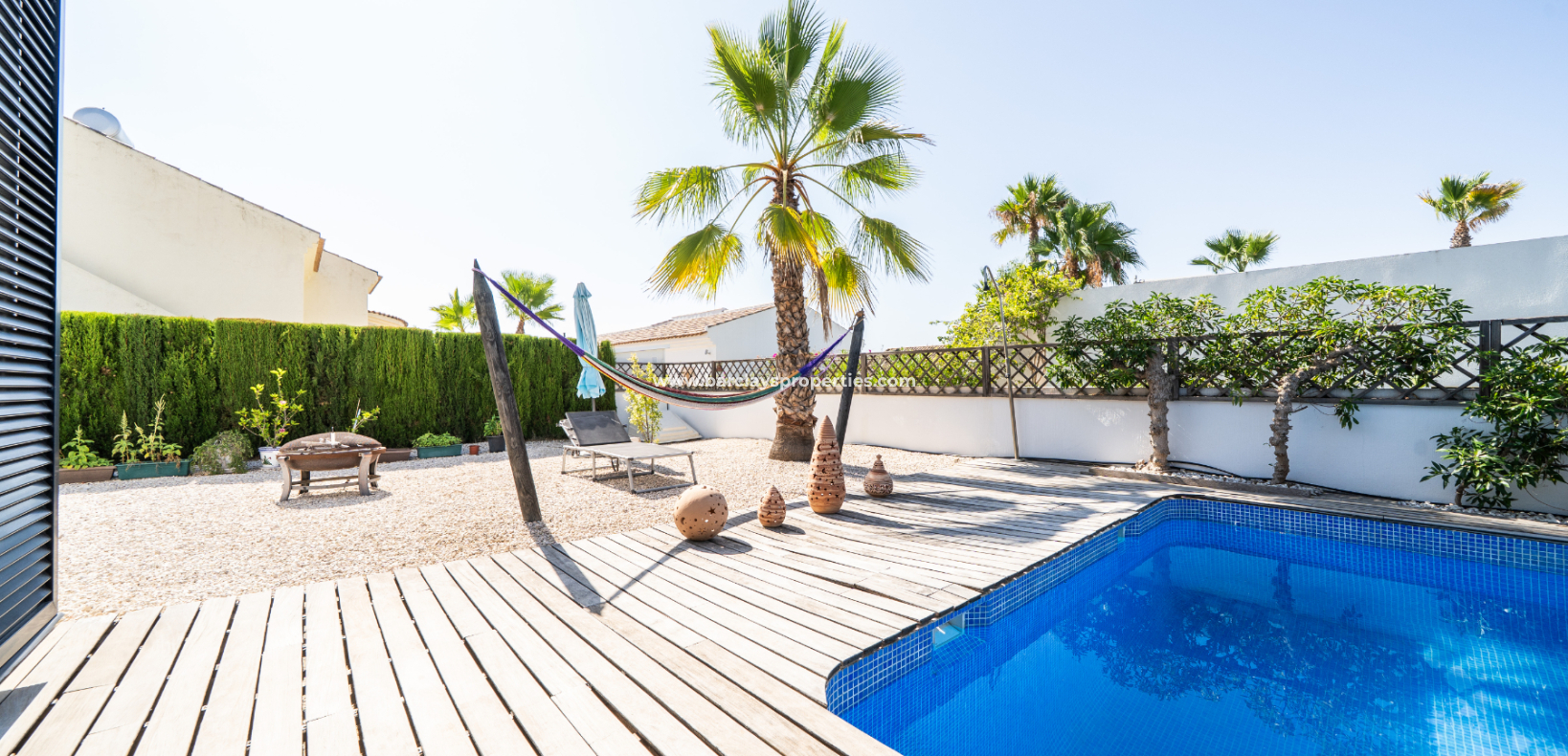 Venta - Chalet Independiente - Urb. La Marina