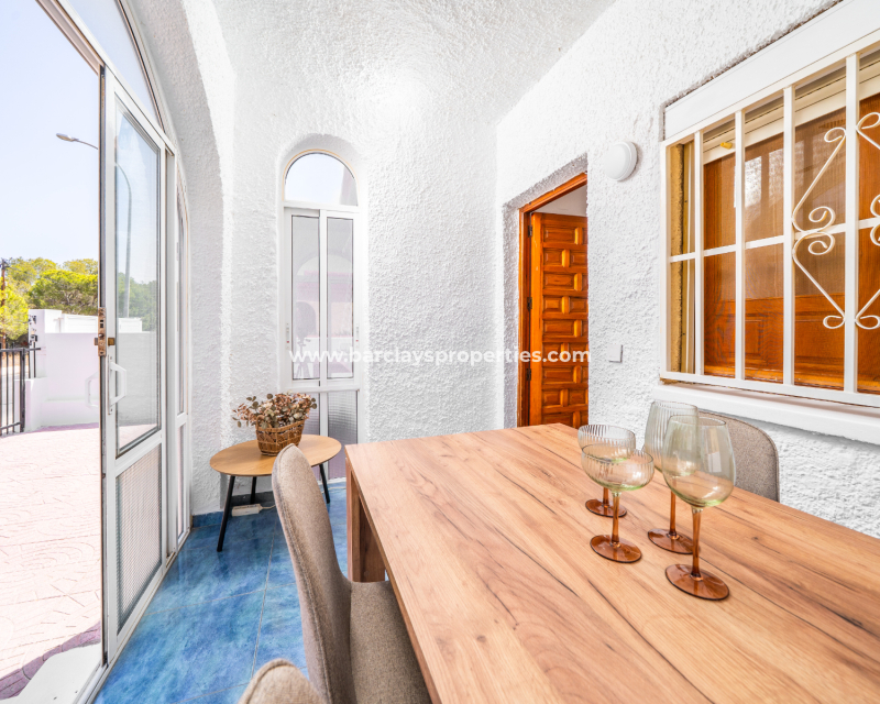 Venta - Chalet Independiente - Urb. La Marina