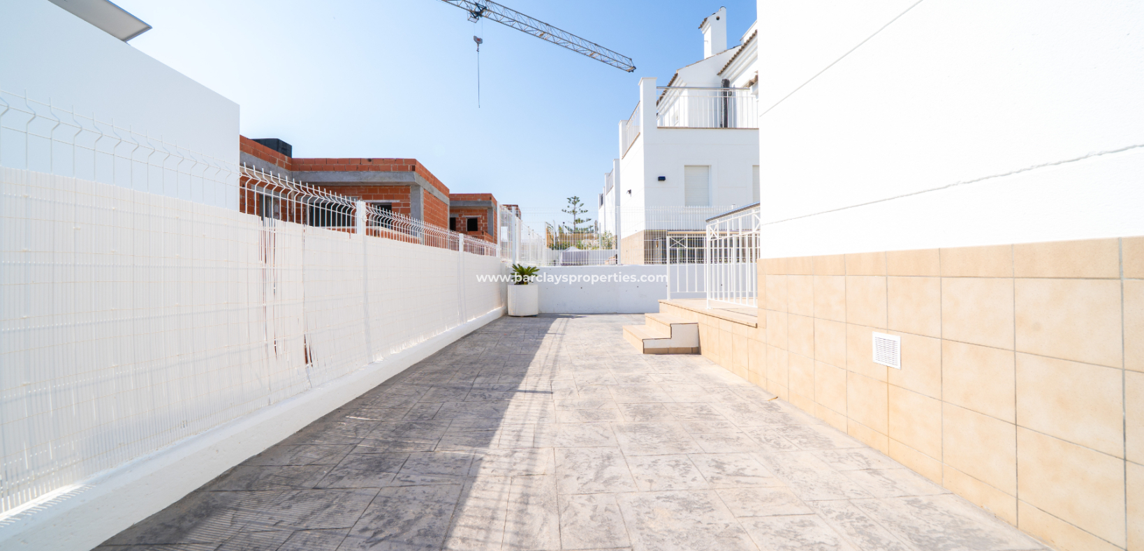 Venta - Chalet Independiente - Urb. La Marina