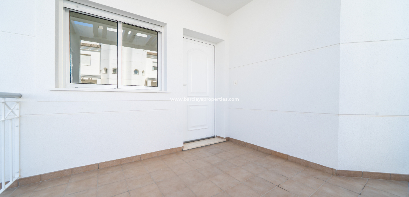 Venta - Chalet Independiente - Urb. La Marina