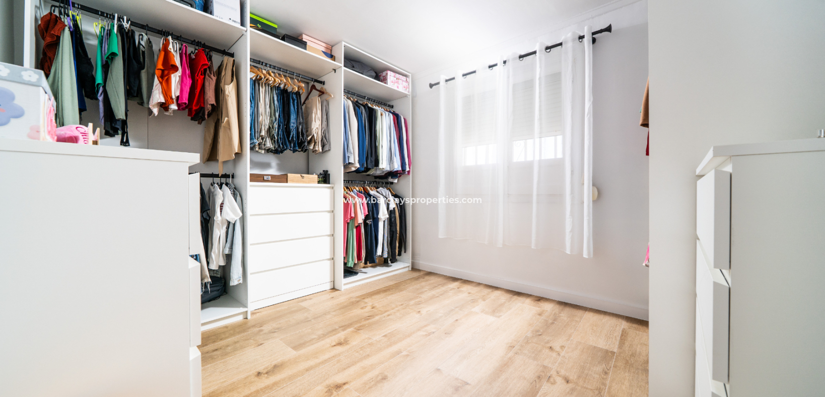 Venta - Chalet Independiente - Urb. La Marina