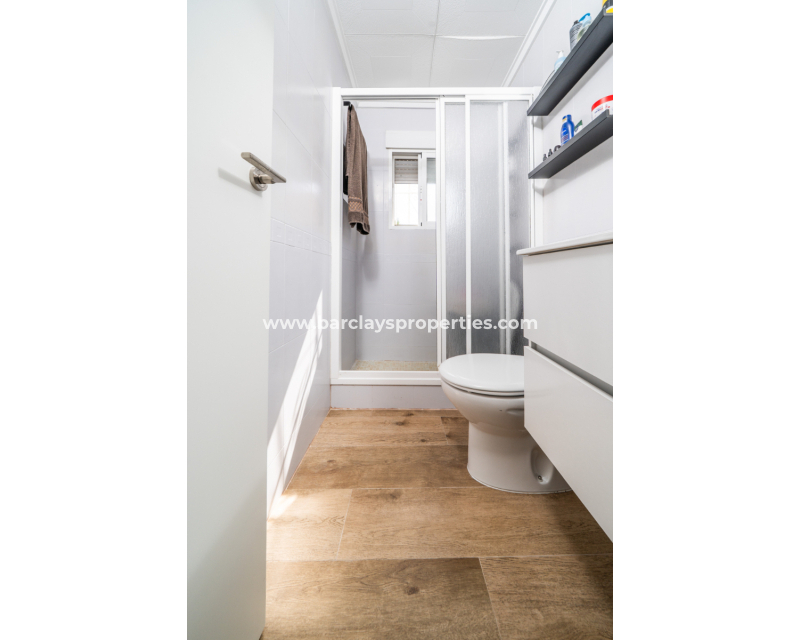 Venta - Chalet Independiente - Urb. La Marina