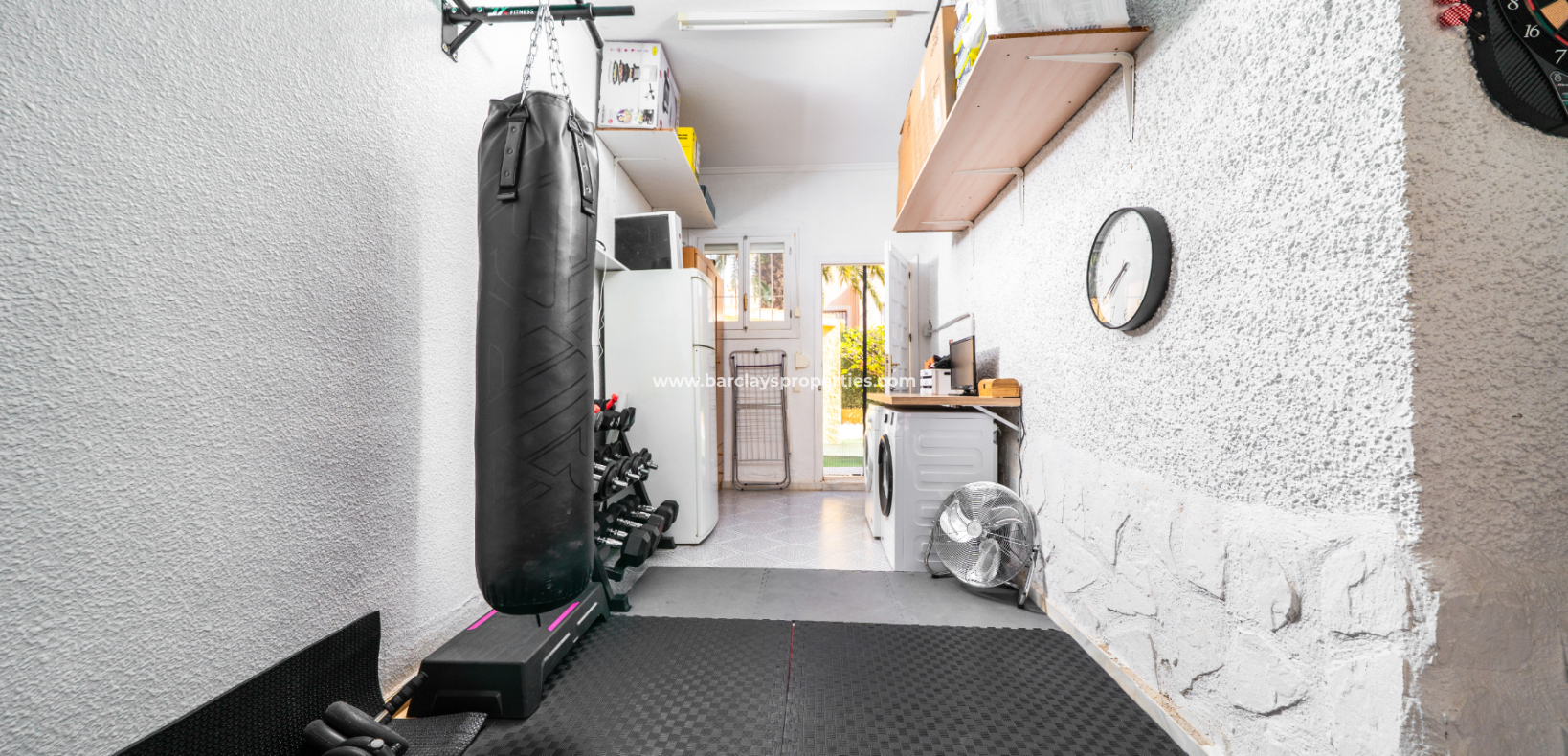 Venta - Chalet Independiente - Urb. La Marina