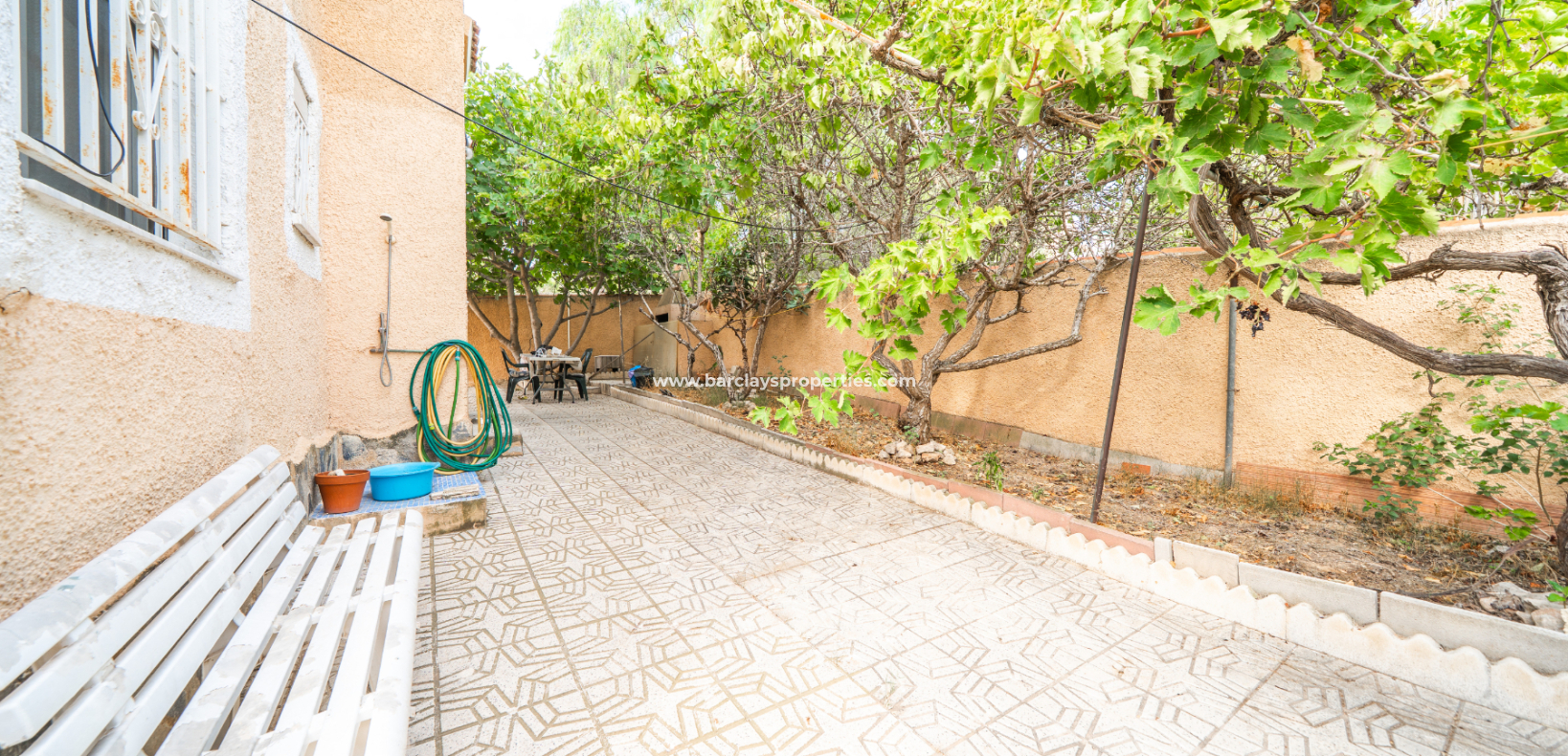 Venta - Chalet Independiente - Urb. La Marina