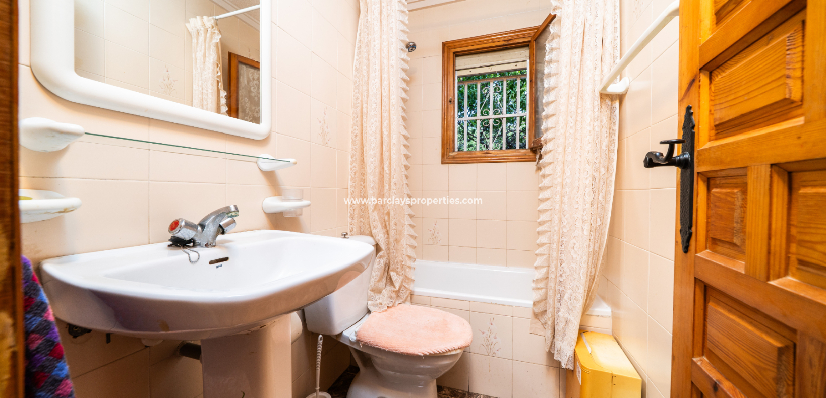 Venta - Chalet Independiente - Urb. La Marina