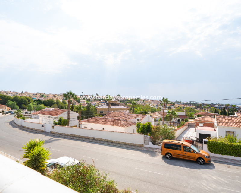 Venta - Chalet Independiente - Urb. La Marina