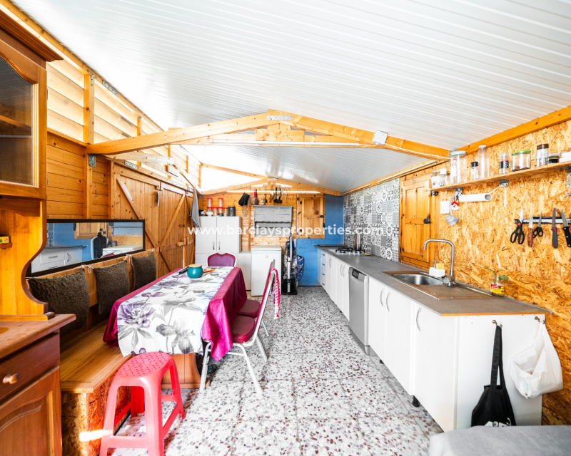 Venta - Chalet Independiente - Urb. La Marina