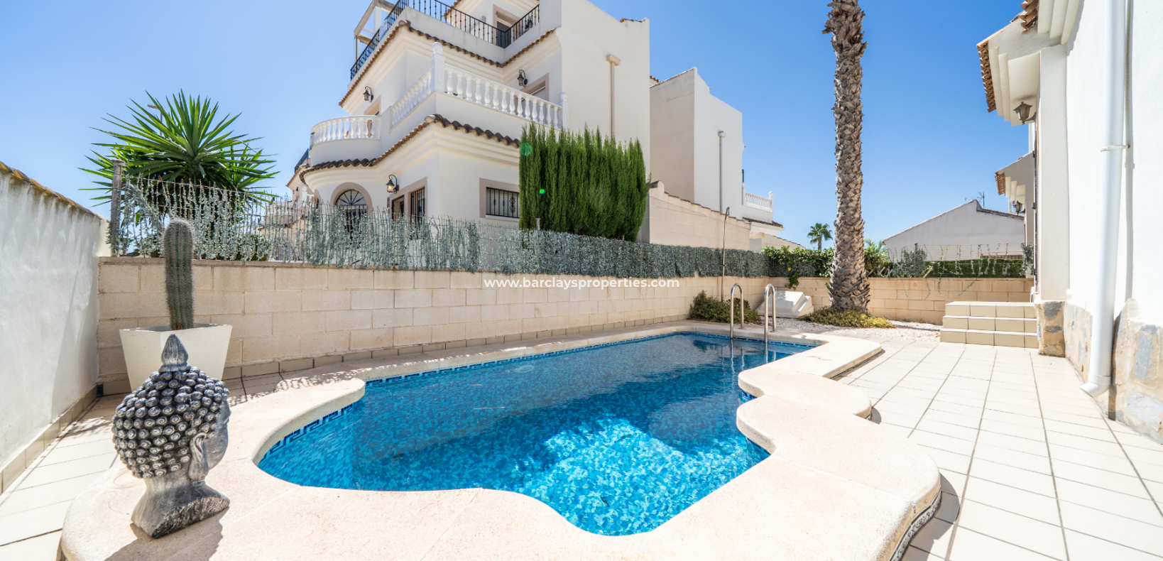 Venta - Chalet Independiente - Urb. La Marina