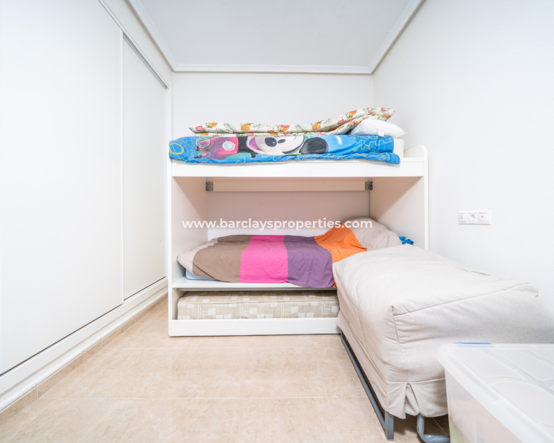 Venta - Chalet Independiente - Urb. La Marina