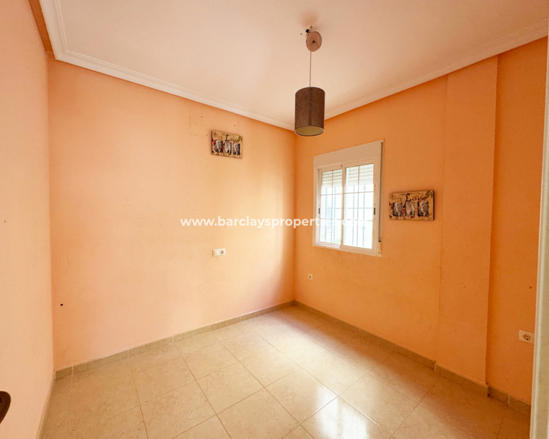 Venta - Chalet Independiente - Urb. La Marina