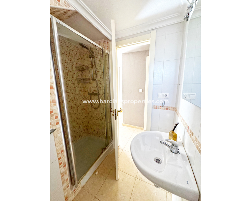 Venta - Chalet Independiente - Urb. La Marina