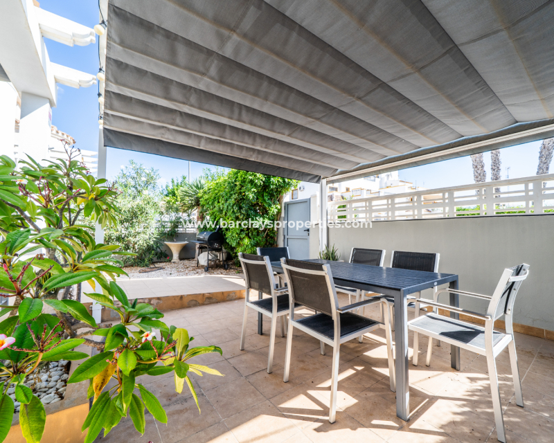 Venta - Chalet Independiente - Urb. La Marina