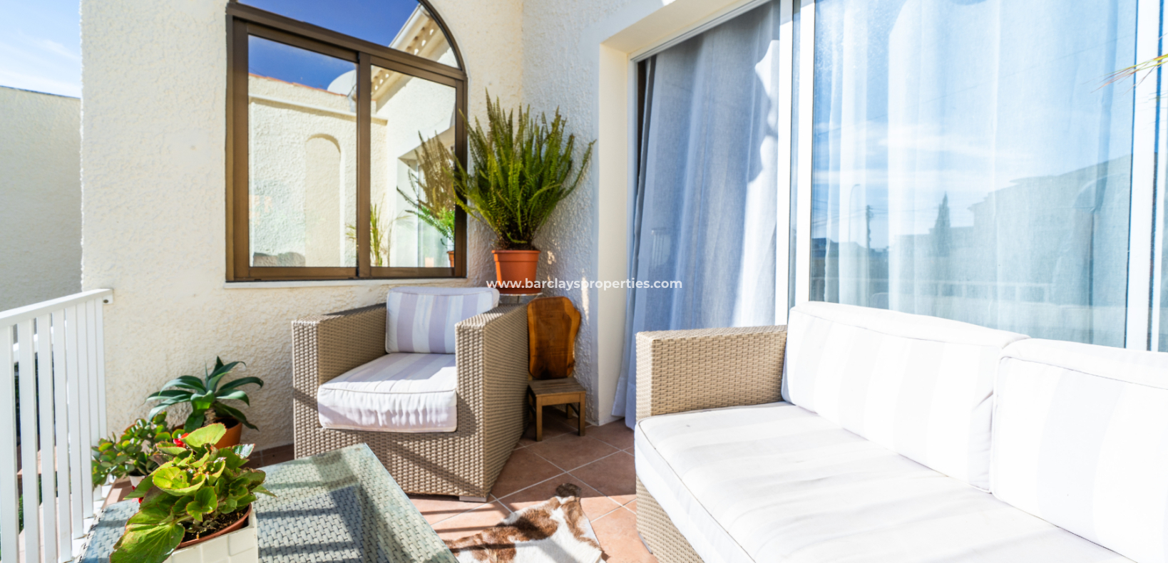 Venta - Chalet Independiente - Urb. La Marina