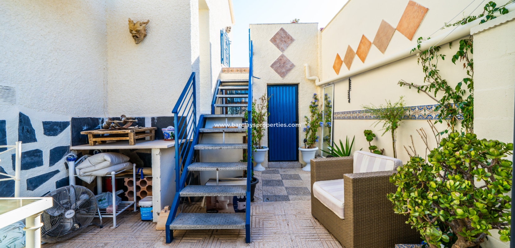 Venta - Chalet Independiente - Urb. La Marina