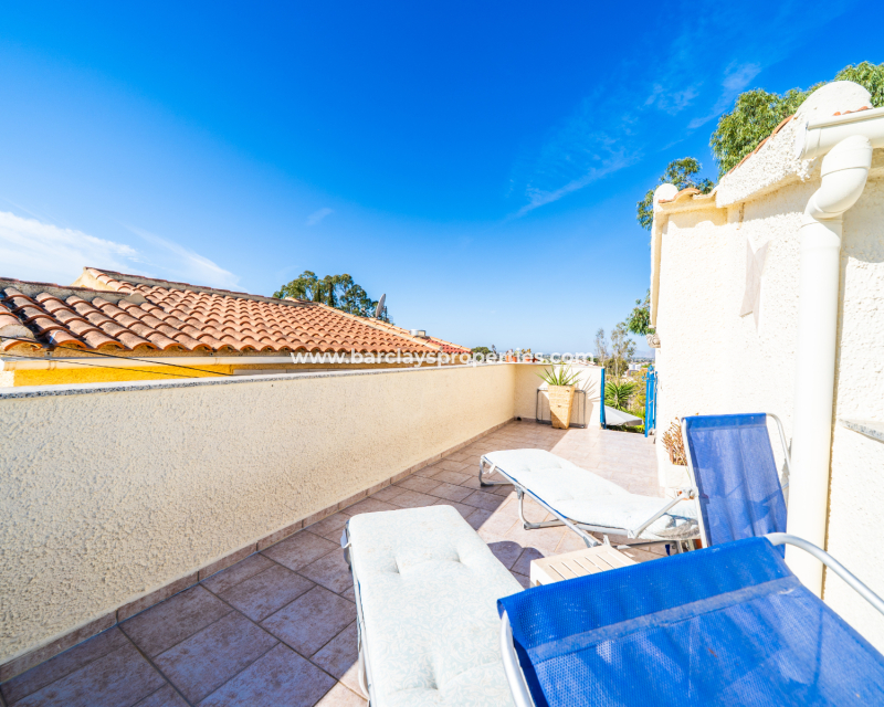 Venta - Chalet Independiente - Urb. La Marina