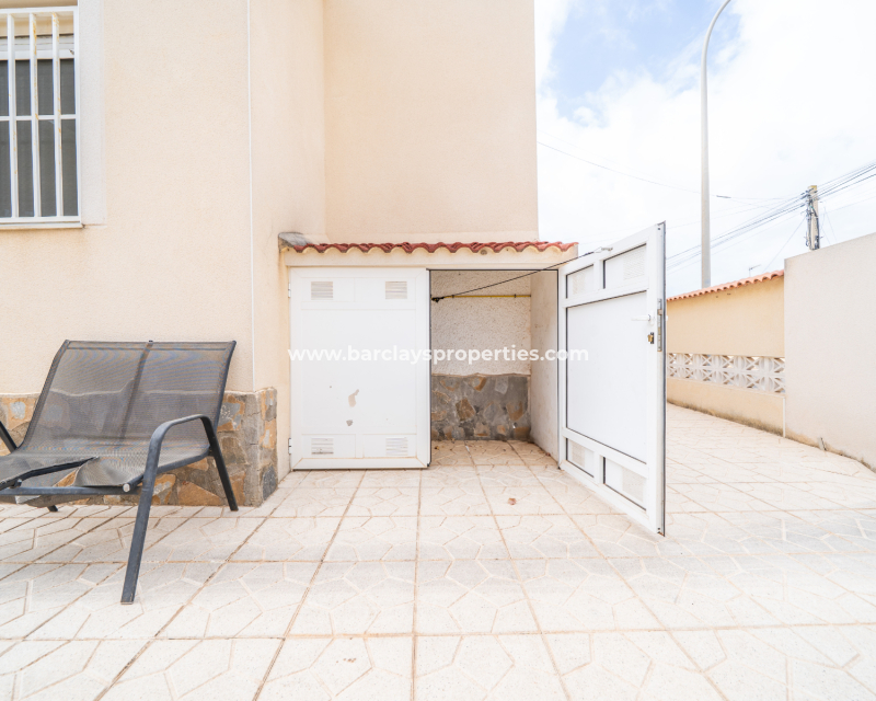 Venta - Chalet Independiente - Urb. La Marina