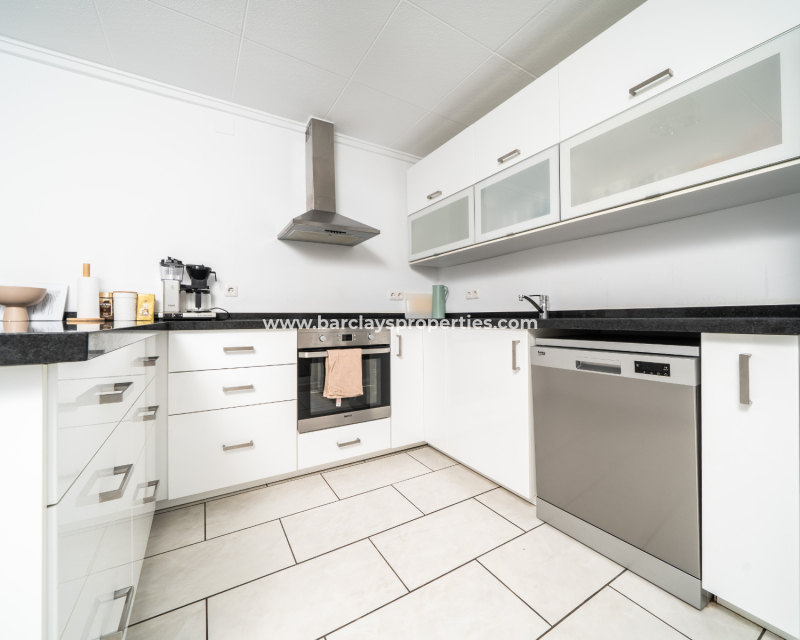 Venta - Chalet Independiente - Urb. La Marina