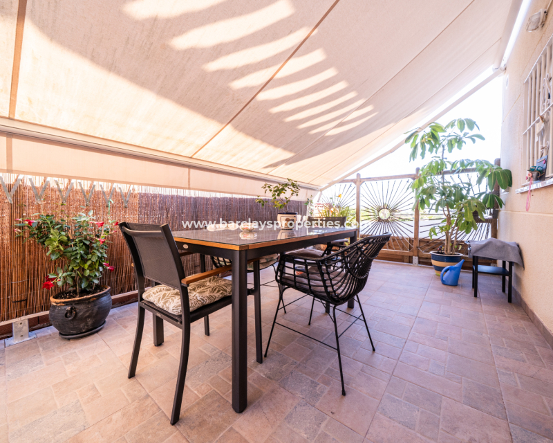 Venta - Chalet Independiente - Urb. La Marina