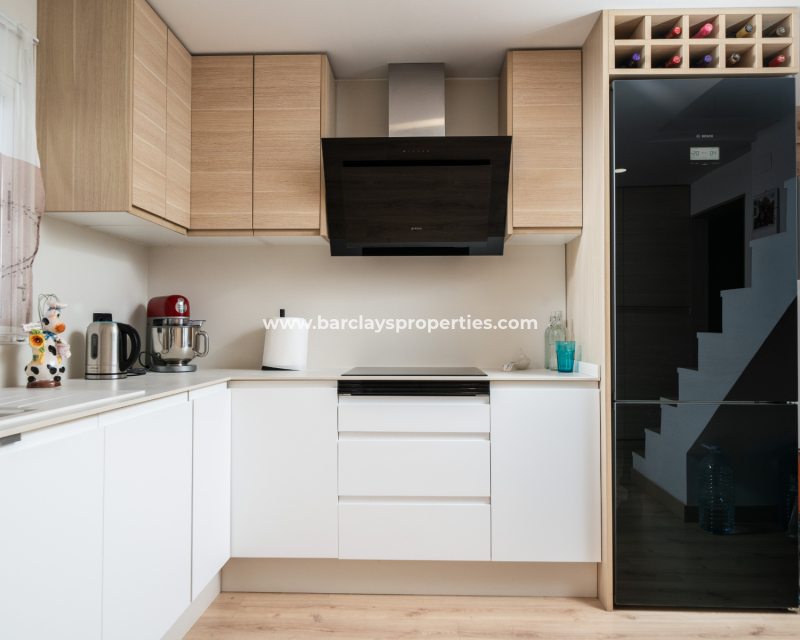 Venta - Chalet Independiente - Urb. La Marina