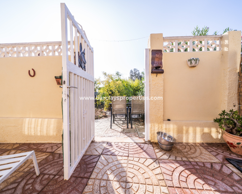 Venta - Chalet Independiente - Urb. La Marina