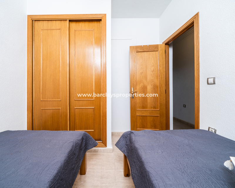 Venta - Chalet Independiente - Urb. La Marina