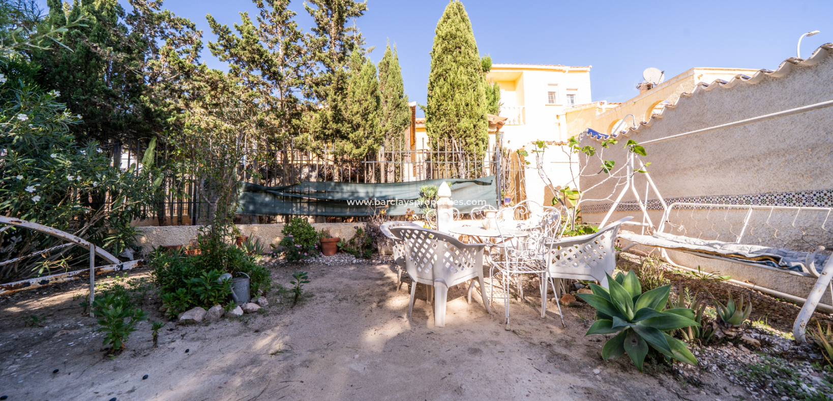 Venta - Chalet Independiente - Urb. La Marina