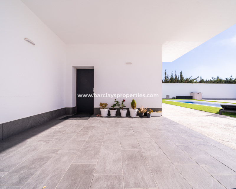 Venta - Chalet Independiente - Urb. La Marina