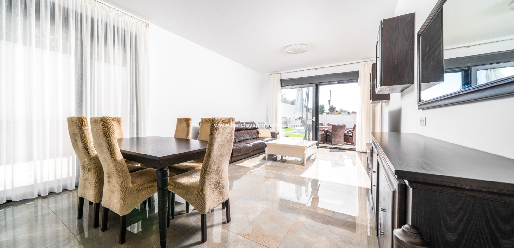 Venta - Chalet Independiente - Urb. La Marina