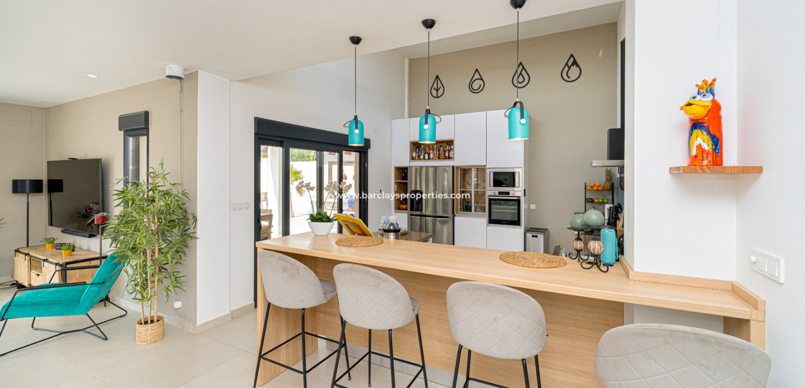 Venta - Chalet Independiente - Urb. La Marina