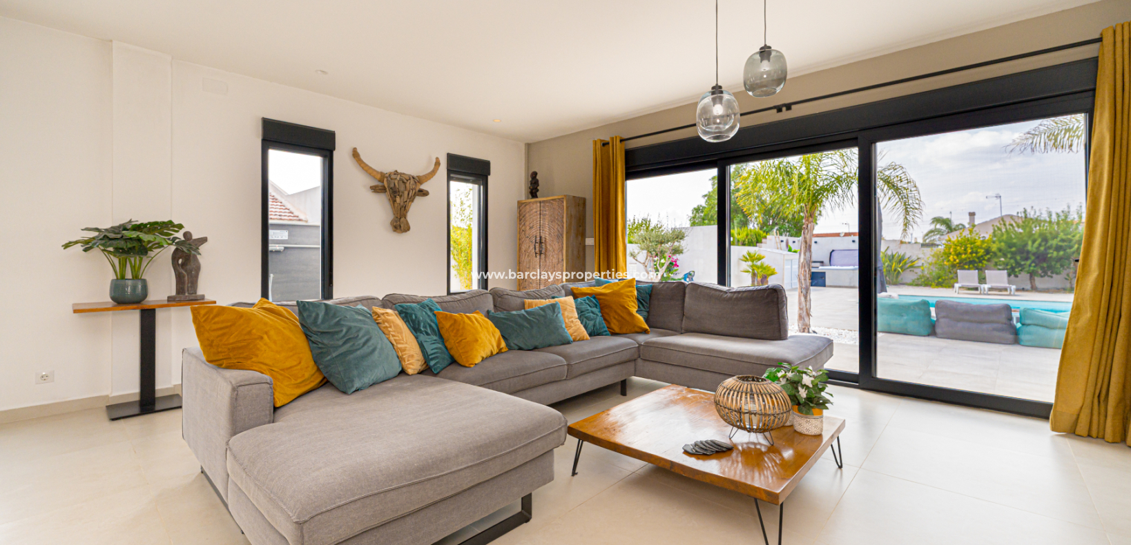 Venta - Chalet Independiente - Urb. La Marina