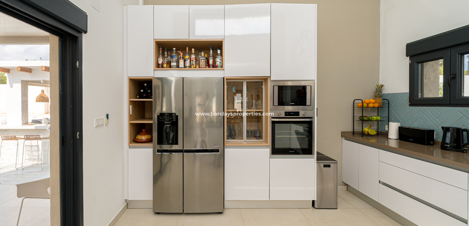 Venta - Chalet Independiente - Urb. La Marina