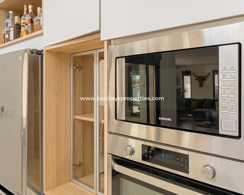 Venta - Chalet Independiente - Urb. La Marina