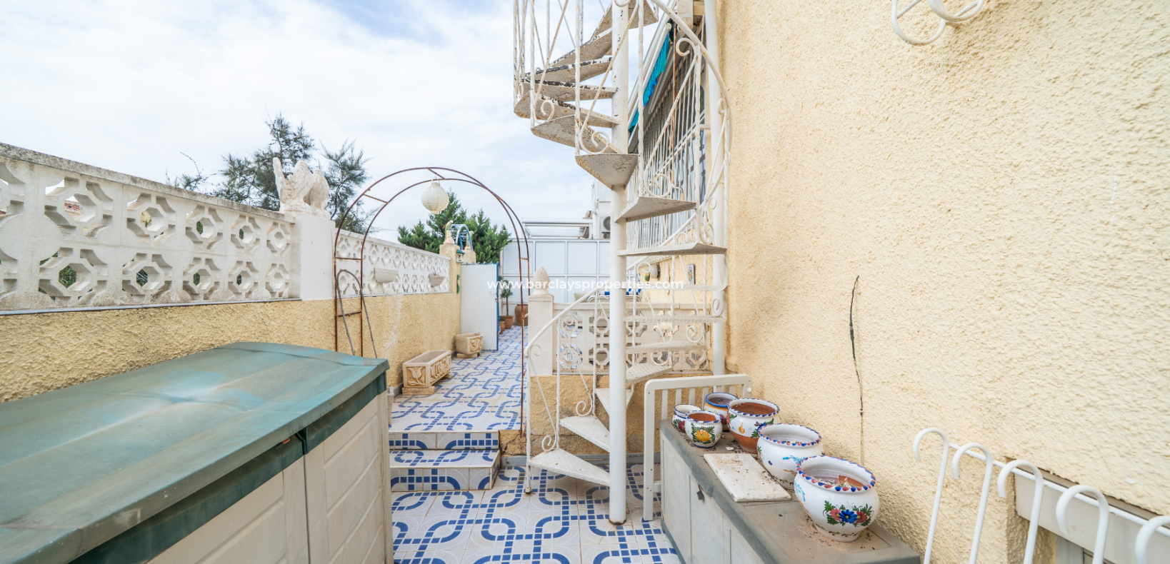 Venta - Chalet Independiente - Urb. La Marina