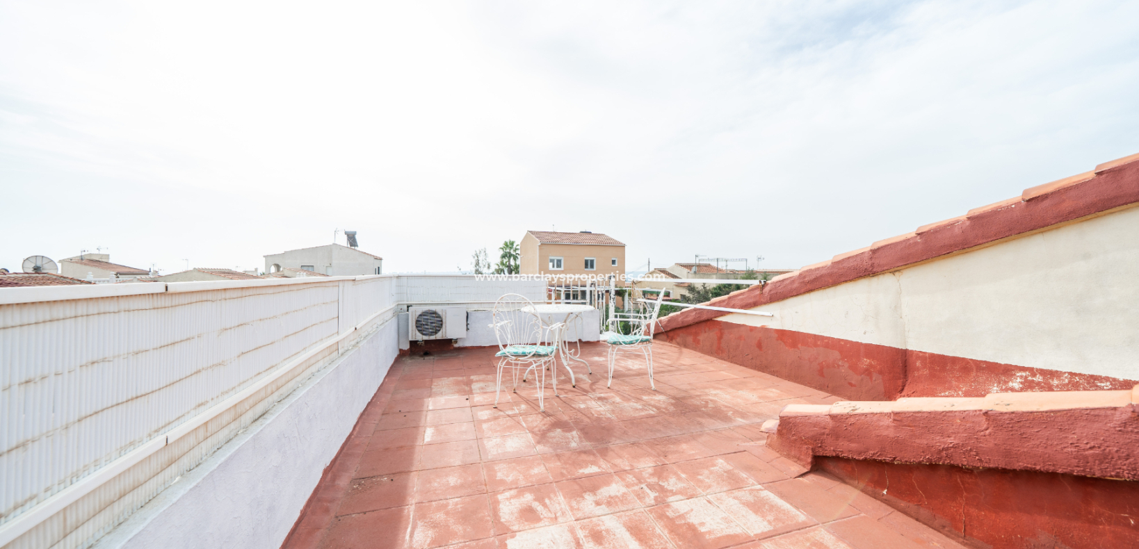 Venta - Chalet Independiente - Urb. La Marina