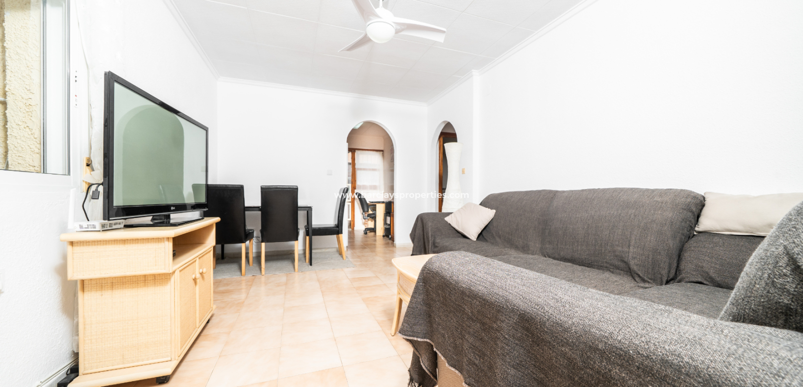 Venta - Chalet Independiente - Urb. La Marina