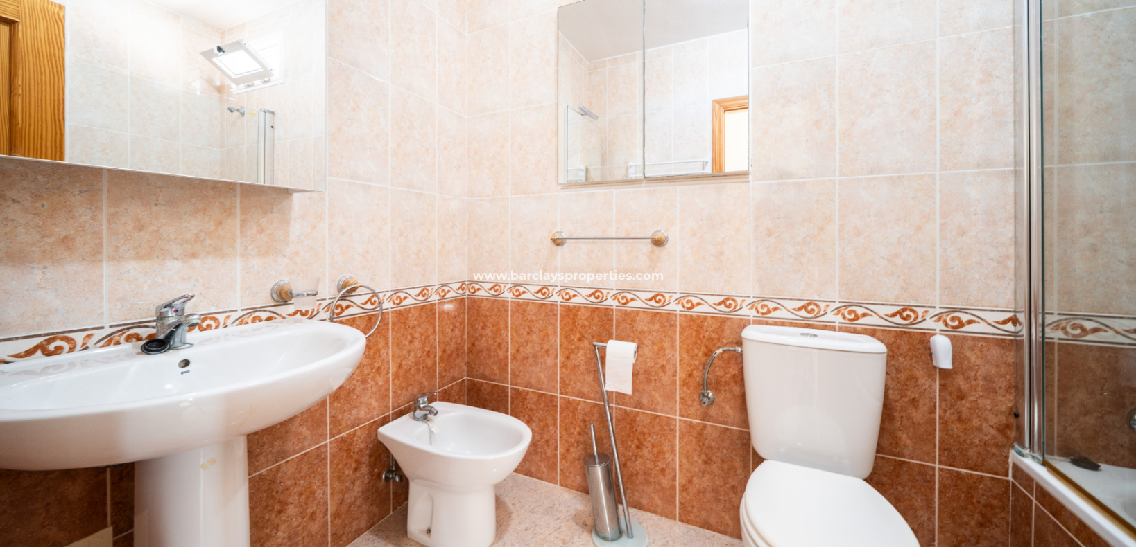 Venta - Chalet Independiente - Urb. La Marina